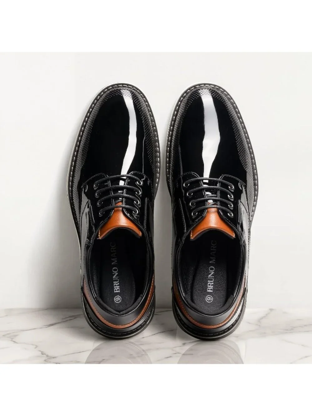 Mens Black Shiny Shock-absorbent Perforated Synthetic Leather Oxford Derby Shoes